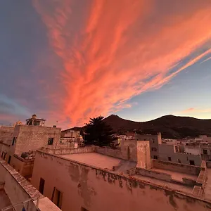 al-centro-del-centro-favignana.sicilyhotelsitaly.net/